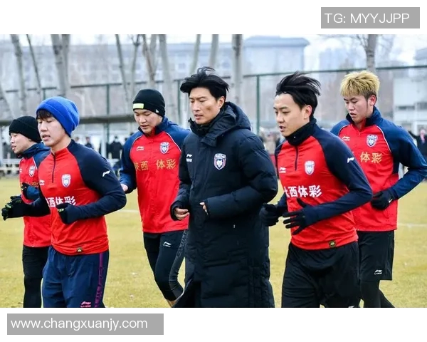 长安竞技足球队奋勇争先展现团队精神与拼搏精神的精彩赛季回顾